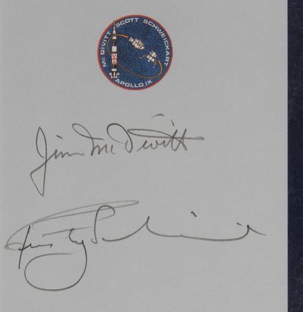 Lot #7383 Apollo Astronauts (20) Multi-Signed Print by Alan Bean - 'In the Beginning' (Ltd. Ed. #790/1000) - Image 5