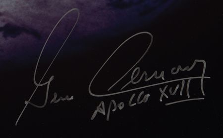 Lot #7380 Gene Cernan Signed Oversized 'Earth' Photograph - From the Personal Collection of Gene Cernan - Image 3