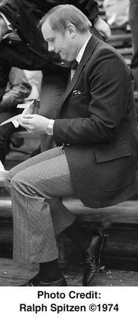 Lot #7000 Neil Armstrong's Omega Speedmaster Professional 18K Gold 1969 Apollo 11 Commemorative Watch - Image 13