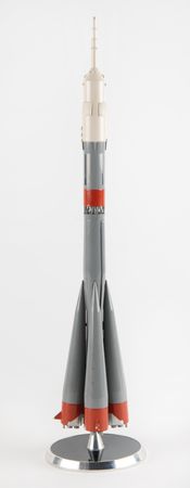 Lot #459 Soyuz Rocket Model (c. 1990s) - Image 2