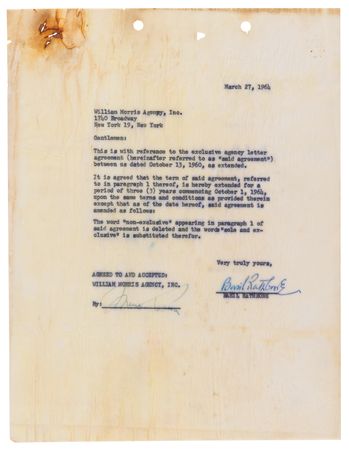 Lot #702 Actors and Actresses (25) Documents Signed with Judy Garland and Frank Sinatra - Image 4