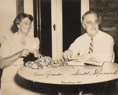Lot #16 Franklin and Eleanor Roosevelt Signed Photograph - Sought-After Official White House Gift - Image 2