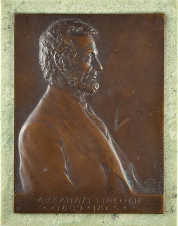 Lot #137 Abraham Lincoln: Victor D. Brenner Bronze Plaque (1907) - Image 1