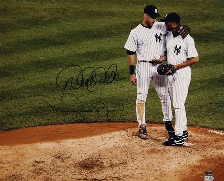 Lot #886 NY Yankees: Derek Jeter and Mariano Rivera Signed Oversized Photograph - Image 1