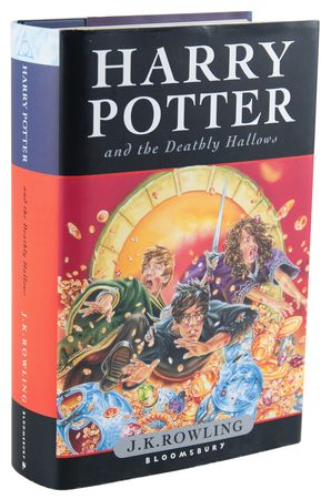 Lot #590 J. K. Rowling Signed Book - Harry Potter and the Deathly Hallows - Image 3
