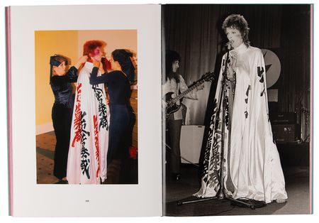 Lot #9343 David Bowie Signed Book - Mick Rock. The Rise of David Bowie: 1972-1973 (Ltd. Ed. #1614/1972) - Image 12