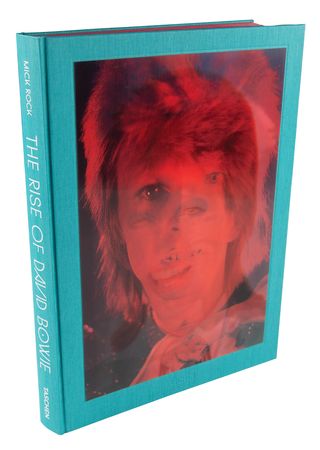 Lot #9343 David Bowie Signed Book - Mick Rock. The Rise of David Bowie: 1972-1973 (Ltd. Ed. #1614/1972) - Image 16