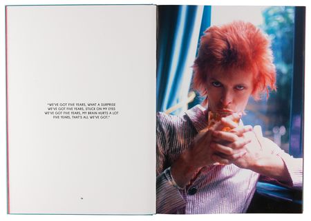 Lot #9343 David Bowie Signed Book - Mick Rock. The Rise of David Bowie: 1972-1973 (Ltd. Ed. #1614/1972) - Image 5
