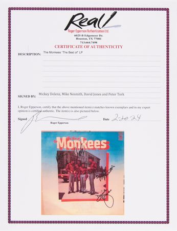Lot #9330 The Monkees Signed Album - The Best of The Monkees - Image 2