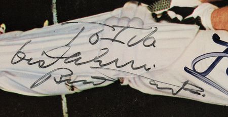 Lot #9379 Elton John and Bernie Taupin Signed Album - Greatest Hits Volume II - Image 3