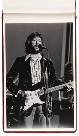 Lot #9358 The Band: Robbie Robertson and Martin Scorsese Signed 40th Anniversary Collector?s Edition of The Last Waltz - Image 6