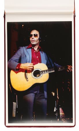 Lot #9358 The Band: Robbie Robertson and Martin Scorsese Signed 40th Anniversary Collector?s Edition of The Last Waltz - Image 7