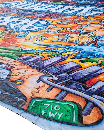 Lot #9491 Sublime with Rome Massive Stage-Used 2015 Summer Tour 'Sirens' Concert Backdrop (33-feet x 30-feet) - Image 10