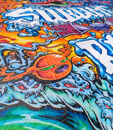 Lot #9491 Sublime with Rome Massive Stage-Used 2015 Summer Tour 'Sirens' Concert Backdrop (33-feet x 30-feet) - Image 13