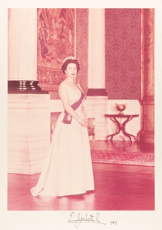 Lot #324 Queen Elizabeth II Oversized Signed Photograph (1969) - Image 1