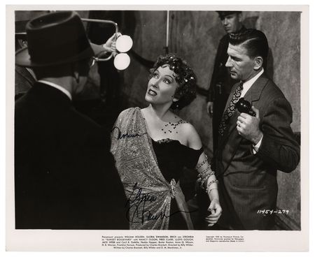 Lot #915 Gloria Swanson Signed Photograph - Image 1