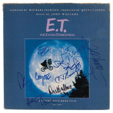 Lot #835 E.T. the Extra-Terrestrial Signed Audiobook/Soundtrack Album with Spielberg and Barrymore - Image 1