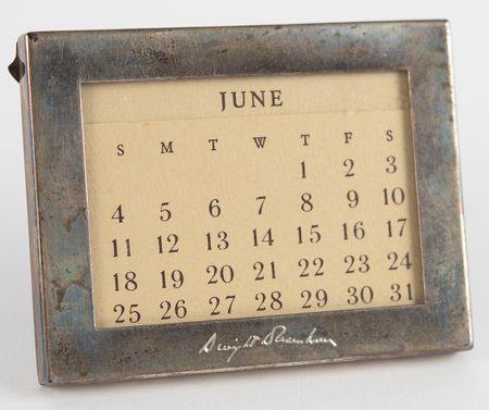 Lot #66 Dwight D. Eisenhower Signed Holiday Card as President of Columbia University with Original Gift Calendar - Image 3