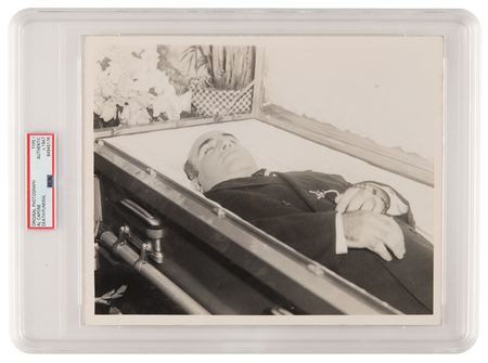 Lot #8113 Al Capone Original 'Type I' Photograph