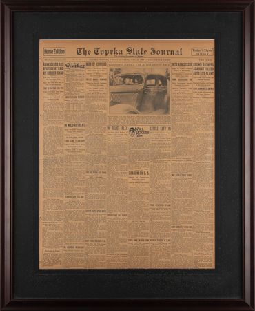 Lot #8123 Bonnie and Clyde Newspaper: 