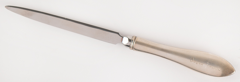 Lot 97 Nancy Reagan White House Gift Letter Opener - 