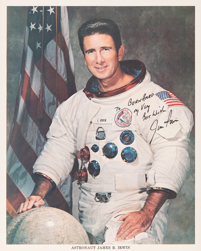 Lot 409 Jim Irwin Signed Photograph - Rare 'White Space Suit' Litho