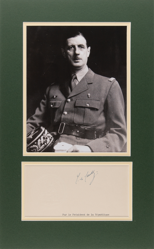 Lot 200 Charles de Gaulle Signature