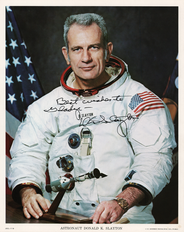Lot 425 Deke Slayton Signed Photograph