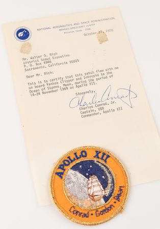 Lot #391 Apollo 12 Patch with Charles Conrad Signed Letter Attesting to Flown Status - Image 1