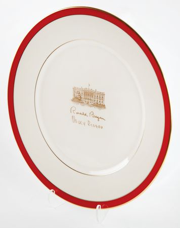 Lot #99 Ronald Reagan Inauguration Gift Plate - Image 2