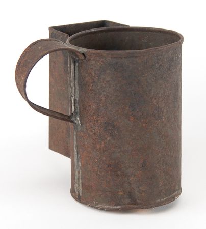 Lot #335 Civil War: Union's Soldier's Shaving Mug and Razor - Image 3