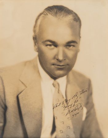 Lot #664 William 'Hoppy' Boyd Oversized Signed Photograph - Image 2