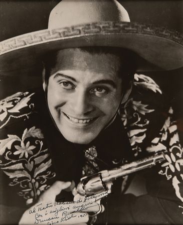 Lot #737 Duncan Renaldo and Leo Carrillo (2) Signed Photographs - Image 2