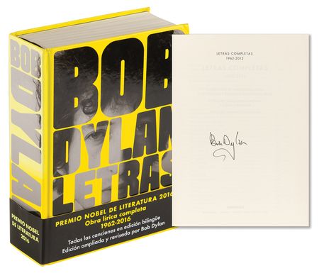 Lot #499 Bob Dylan Signed Book - Letras Completas, 1962–2012 - Image 1