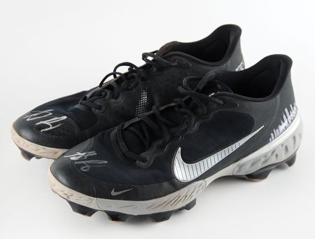 Lot #819 Anthony Rizzo Signed Game-Used Cleats (2024) - Image 1