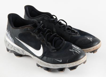 Lot #819 Anthony Rizzo Signed Game-Used Cleats (2024) - Image 3