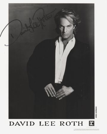 Lot #617 Van Halen: David Lee Roth Signed Photograph - Image 1