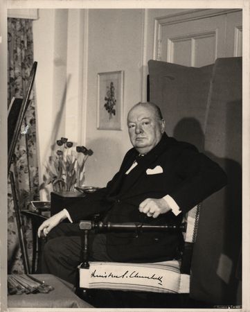 Lot #147 Winston Churchill Signed Photograph by Harris & Ewing - Image 1