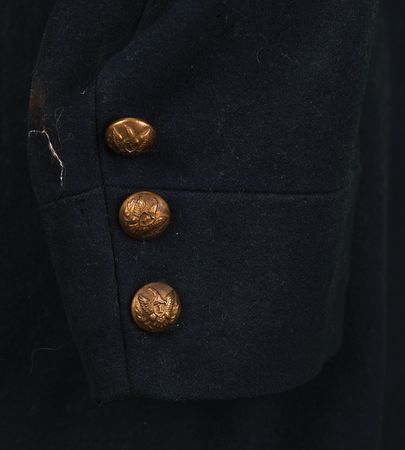Lot #320 Union Infantry Officer Frock Coat - Image 6
