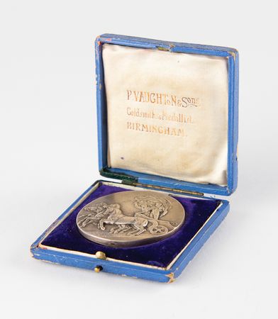 Lot #3129 London 1908 Olympics Judge's Silvered Bronze Participation Medal - Image 4