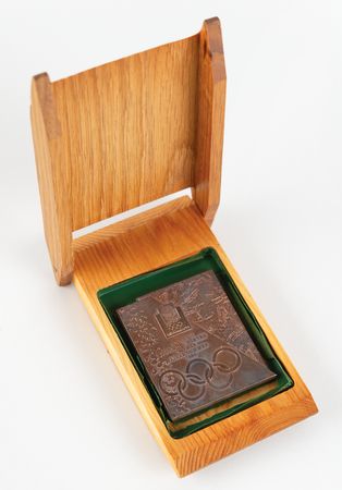 Lot #3164 Lillehammer 1994 Winter Olympics Copper Participation Medal - Image 4