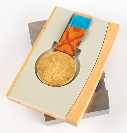 Lot #3113 Athens 2004 Summer Olympics Gold Winner's Medal for Boxing - Image 5