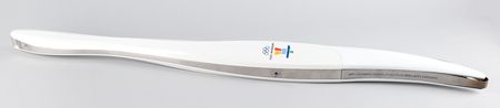 Lot #3026 Vancouver 2010 Winter Olympics Torch - Image 3