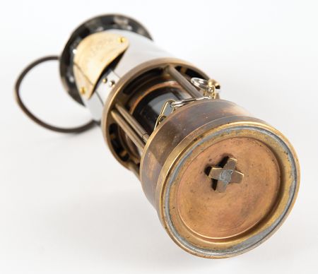 Lot #3029 Sochi 2014 Winter Olympics Safety Lantern - Image 5