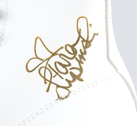 Lot #3308 Tara Lipinski and Peggy Fleming Signed Figure Ice Skate - Image 2