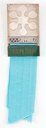 Lot #3238 Sapporo 1972 Winter Olympics Competitor's Badge for Ice Skating/Hockey - Image 1