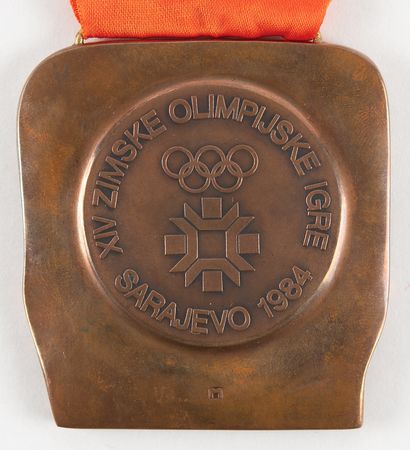 Lot #3100 Sarajevo 1984 Winter Olympics Bronze Winner's Medal for Ice Hockey - Image 3