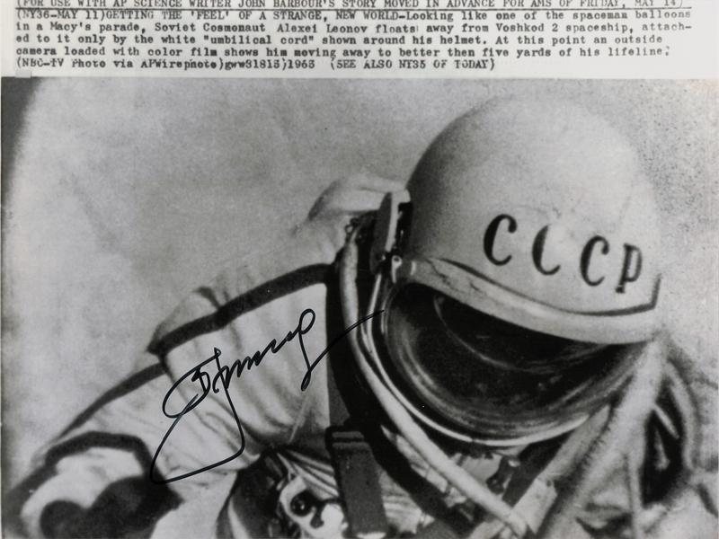 Lot 302 Alexei Leonov Signed Photograph