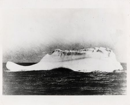 Lot #226 Titanic: Original Press Photo of the Iceberg (1967) - Image 1