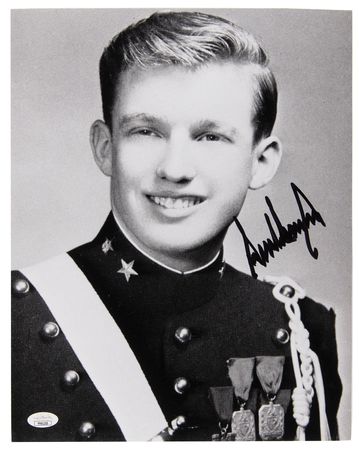 Lot #108 Donald Trump Oversized Signed Photograph - Image 1